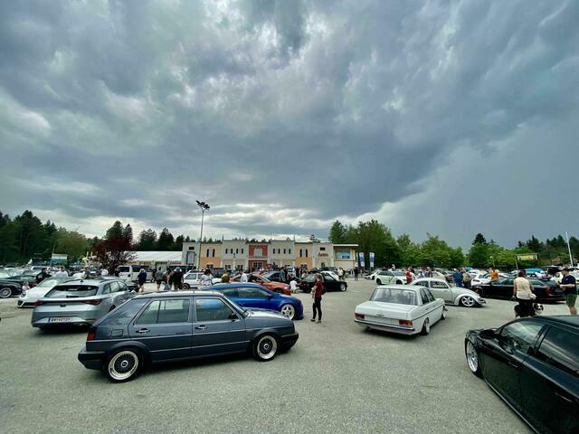 Die "Turbokurve" beim Arneitz am Faaker See war bei den GTI-Fans früher besonders beliebt.  | Foto: MeinBezirk.at
