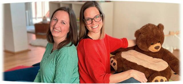 Tanja Sallinger und Nina Weiss-Moser haben wieder ein großartiges Familienangebot vorbereitet.  | Foto: Verein FamilienGlück