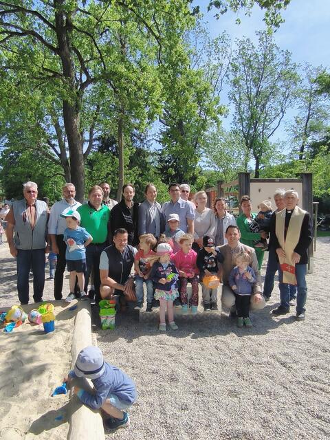 Der neu gestaltete Spielplatz bietet eine Vielzahl von Aktivitäten für Kinder jeden Alters. | Foto: Stadtgemeinde Neulengbach