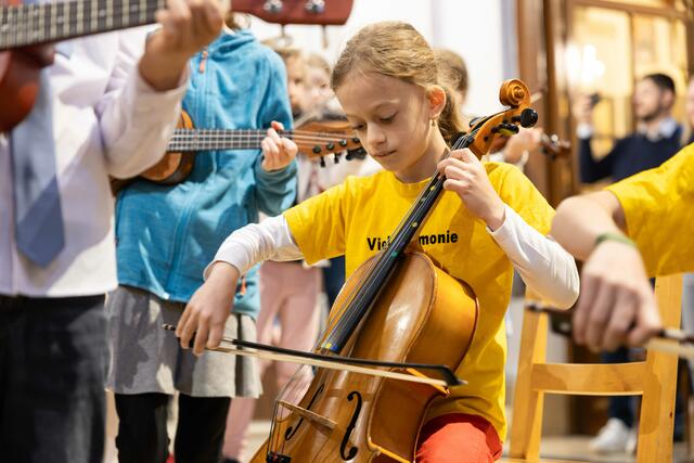 Auch Cello kann schon in jungem Alter erlernt werden. | Foto: 2024psb/c.kollerics