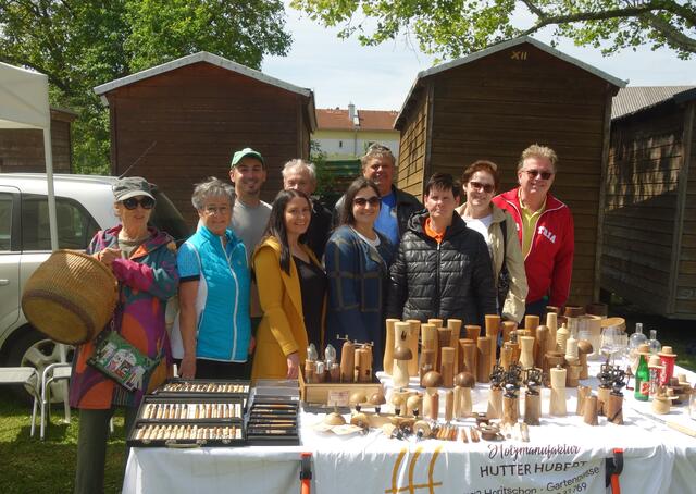 Renate Schubert, Margarete Jedlicka, Julian Tröscher, Katharina Wilfinger, Walter Kalod, Teresa Wilfinger, Erwin Grössing, Christine Hutter, Karla und Werner Schöll.
 | Foto: Werner Schöll