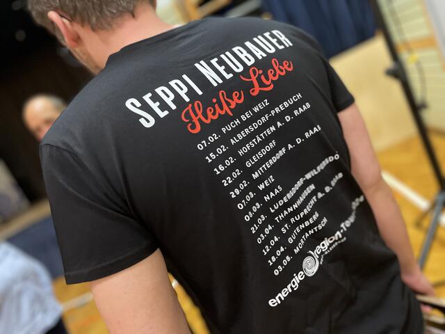 Zum Abschluss gab es noch tolle T-Shirts als Überraschung  | Foto: Regionalmedien Steiermark