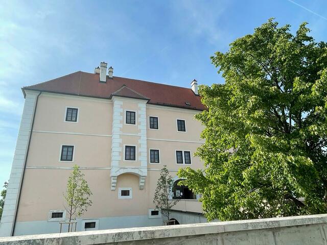 In diesem Schloss in Vösendorf befindet sich das Gemeindeamt. | Foto: Roland Weber / meinbezirk.at