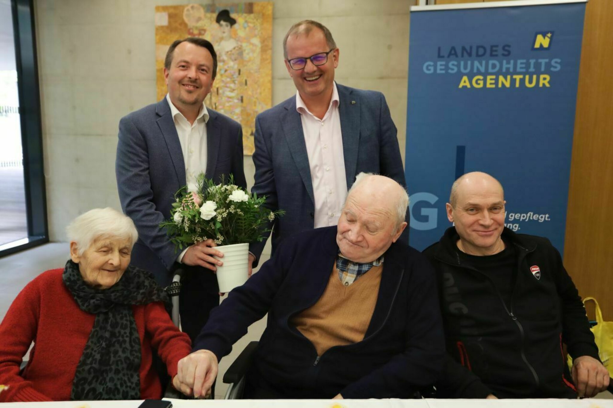 Hochzeitsglocken Klingen Heute Für Euch Beide Lied Liebe im Mai: Wenn die Hochzeitsglocken klingen - Mistelbach