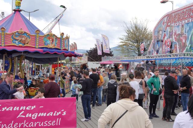Im Vergnügungspark auf der diesjährigen Frühjahrs-Ainova war wieder einmal einiges los. | Foto: Michael Blinzer