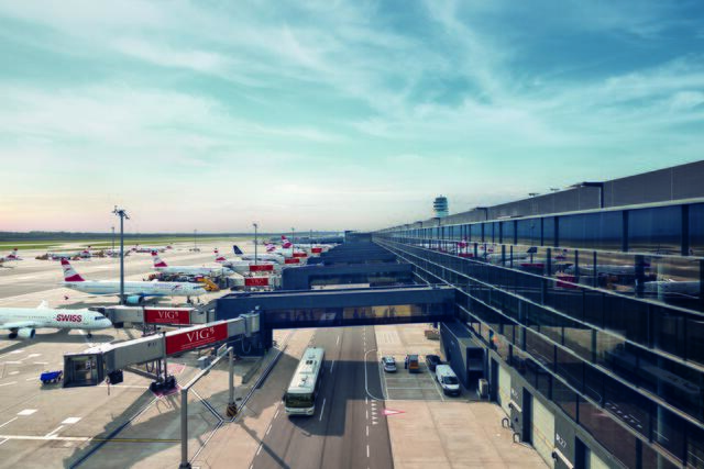 Auch am Flughafen dürfen Geschäfte an Sonn- und Feiertagen geöffnet bleiben. | Foto: Flughafen Wien AG