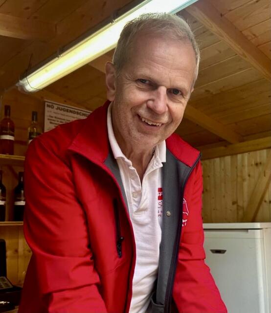 Sigi Wedl in der Weinhütte | Foto: SPÖ Seebenstein 
