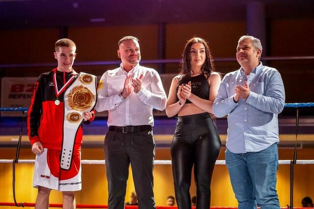 Die Stadtgemeinde Oberndorf erlebte einen  sportlichen Höhepunkt mit der ersten Boxgala. | Foto: Ja zu Oberndorf