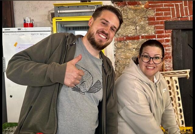 Max Reimann mit Gemeinderätin Karoline Schlatte an der Schank | Foto: SPÖ Seebenstein 