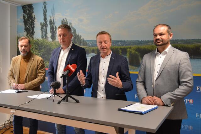 Klubobmann Johann Tschürtz sieht eine "sehr motivierte" FPÖ Burgenland | Foto: Tscheinig