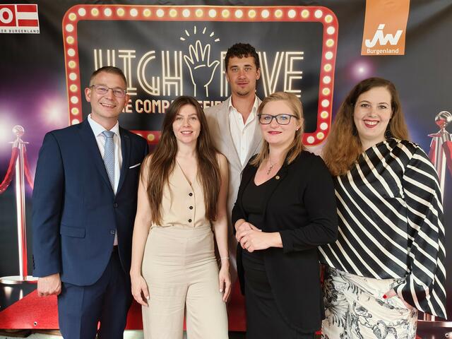 Das Team der Jungen Wirtschaft freut sich, eine große Anzahl an Jungunternehmerinnen und Jungunternehmern ehren zu dürfen 