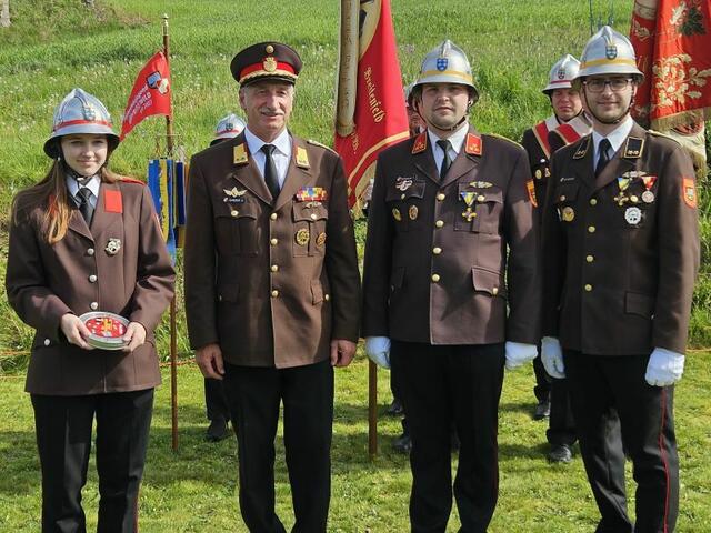 Bei herrlichem Frühlingswetter fand die Floriani-Messe im Rahmen des Feuerwehrfestes in Weinpolz statt. | Foto: Freiwillige Feuerwehr Göpfritz/Wild