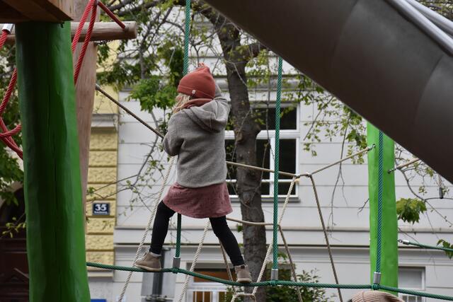 Die Kinder wünschen sich vor allem Bewegungsmöglichkeiten im Bezirk. Aber auch die Sicherheit auf den Straßen ist ihnen wichtig.  | Foto: BV18