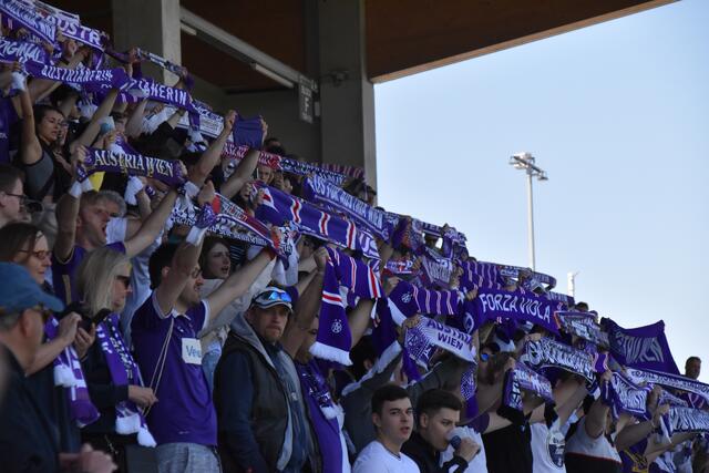 Die Austria-Fans machten übers ganze Match Stimmung. | Foto: Michael Strini
