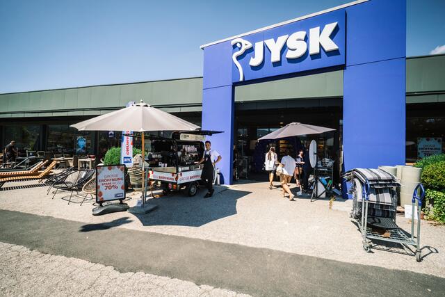 Der frisch renovierte Jysk-Store eröffnet heute in Linz-Dornach und lädt zum Besuch ein. | Foto: Jysk