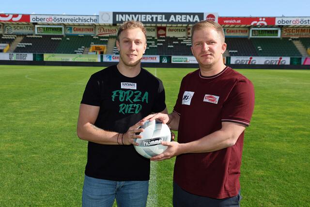 Felix Wimmer mit Wolfgang Fiala. | Foto: SVR/Schröckelsberger