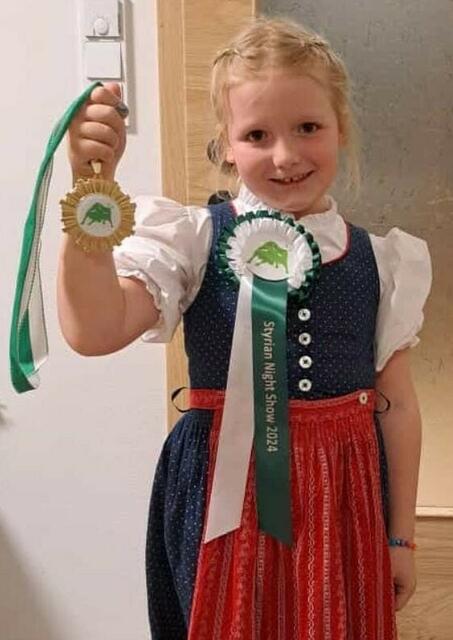 Stolze Preisträgerin Marlies | Foto: Barbara Schönleitner 