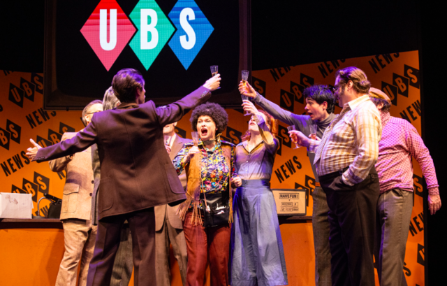 Die Quoten steigen, das UBS-TV-Team feiert | Foto: Bettina Frenzel