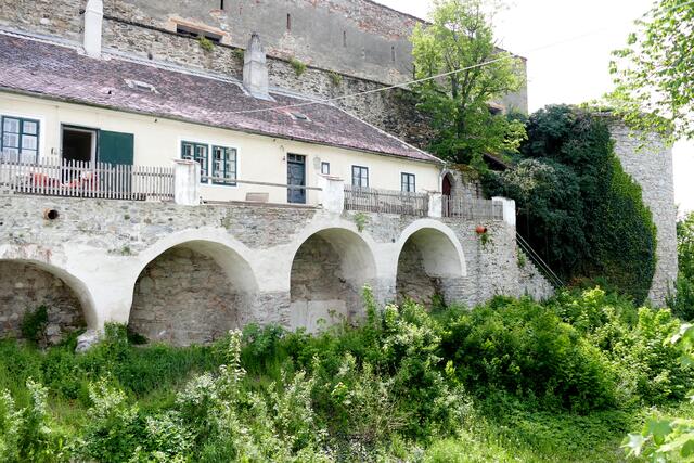 ehemaliger Burggraben beim Raabser Tor