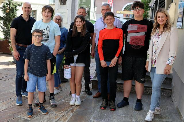 Mitglieder des Kindergemeinderates mit ihren Coaches