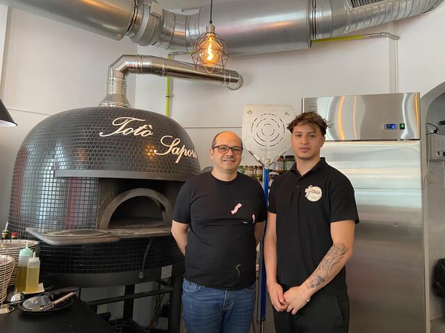 Der Inhaber des Restaurants Antonio Di Constanzo gemeinsam mit Sohn Nico. | Foto: Karina Stuhlpfarrer