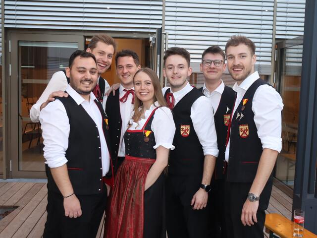 Die Mitglieder des MV Pöttsching genießen ihre Zeit zusammen. | Foto: Alejandra Ortiz