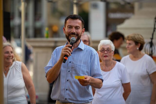 Seniorenbeauftragter Stefan Ebner beim Nachbarschaftstag der Inneren Stadt 2023. | Foto: Weinwurm Fotografie