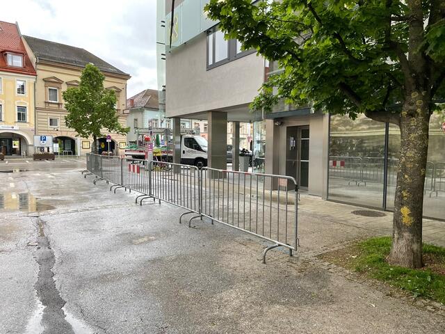 Die Parkplätze sind seit Wochen gesperrt. | Foto: Gerold