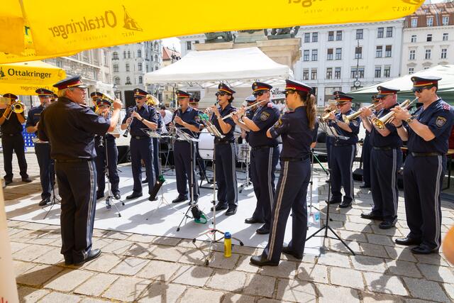 Das Programm ist gespickt voll mit Musik, Kunst und Unterhaltung. Die Wiener Polizeimusik wird auch dieses Jahr anwesend sein. | Foto: Weinwurm Fotografie