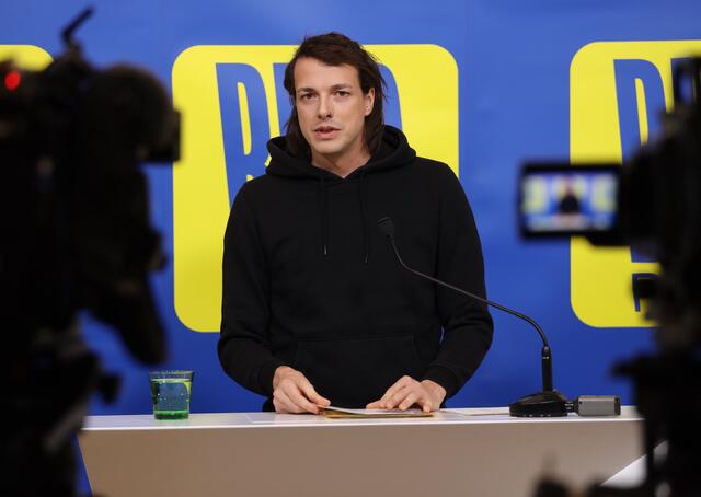 Bierpartei-Chef Dominik Wlazny war bis dato auch Bezirksrat in Simmering. Diese politische Karriere ist scheinbar zu Ende – zumindest vorerst. | Foto: Karl Schöndorfer / picturedesk.com