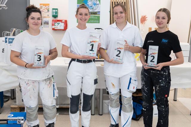 V. l.: Verena Fehlhofer (3. Platz), Katarina Hangler (1. Platz), Monika Zöbl (2. Platz), Valentina Dräxler (2. Platz) | Foto: Pelzl/cityfoto