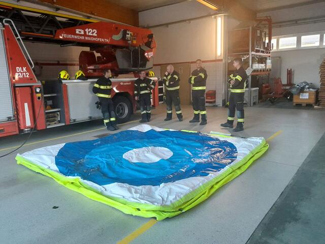 Der Sprungretter | Foto: FF Waidhofen/Thaya