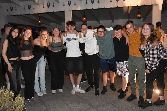 Die letzte Nacht im Hasenstall, Dimbach. Bild von der "Closing"-Party am Samstag. | Foto: Robert Zinterhof