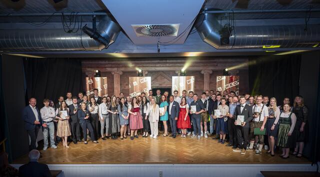Die "Stars of Styria" für Graz-Umgebung sind verliehen worden. Die Auszeichnung geht an Lehrlinge und Ausbildungsbetriebe. | Foto: Foto Fischer