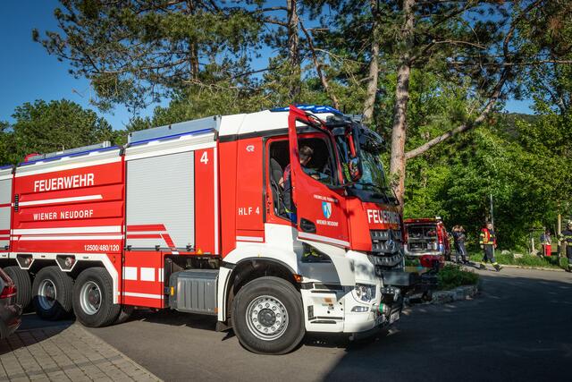 Foto: Pressestelle BFK Mödling / Seyfert &amp; Pressestelle Feuerwehr Mödling