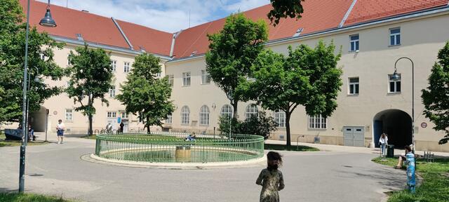 Die Universität Wien öffnet geschlossene Höfe auch wieder in der Nacht. Das teilte man auf MeinBezirk.at-Anfrage mit. | Foto: RMW/ Philippa Kaufmann