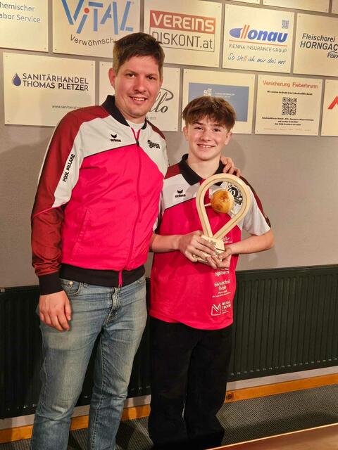 Raphael Marth mit seinem Nationalkader Trainer.  | Foto: Reis Markus 