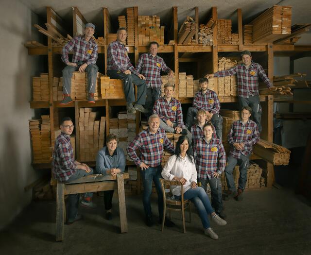 Das Team von Holzbau Lemsitzer wurde von ihren Kundinnen und Kunden ausgezeichnet. | Foto: Doris Sporer