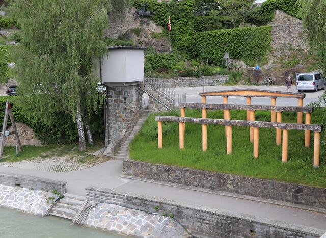 Hier der steile Aufgang von der alten Innbrücke aus fotografiert. | Foto: BRS/Ebner