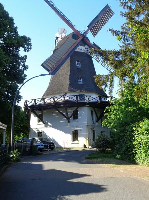 Die Wilhelmsburger Windmühle bei Hamburg | Foto: Johann Glatzl