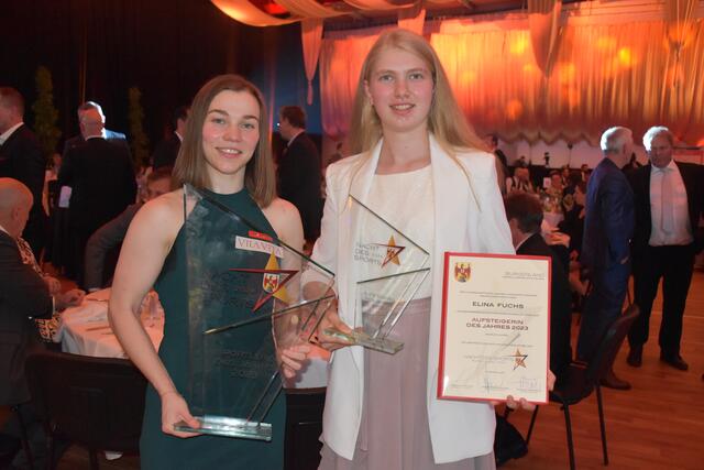 Anna Fuhrmann und Elina Fuchs | Foto: Michael Strini