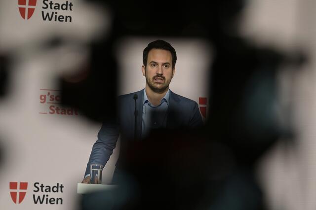 Erneut kritisiert die Wiener Opposition den Stadtrat Wiederkehr. (Neos) | Foto: Alexandra Kromus