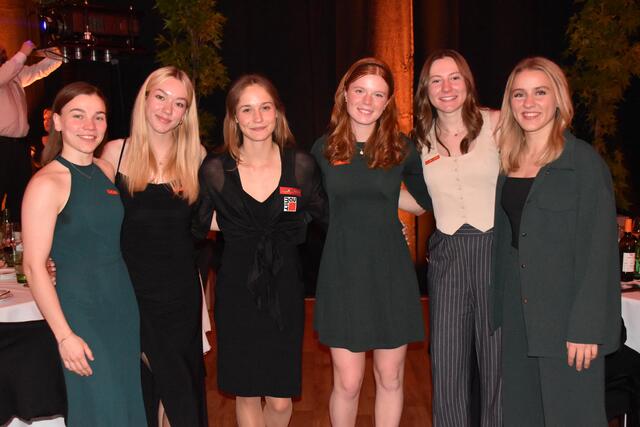 Burgenländische Topsportlerinnen: Anna Fuhrmann (JiuJitsu), Katharina Mezgolits (Inlineskating/Eisschnelllauf), Marie Glaser (Leichtathletik), Tina Hetfleisch (Grasski), Emma Eberhardt (Grasski), Lisa Fuhrmann (JiuJitsu) | Foto: Michael Strini