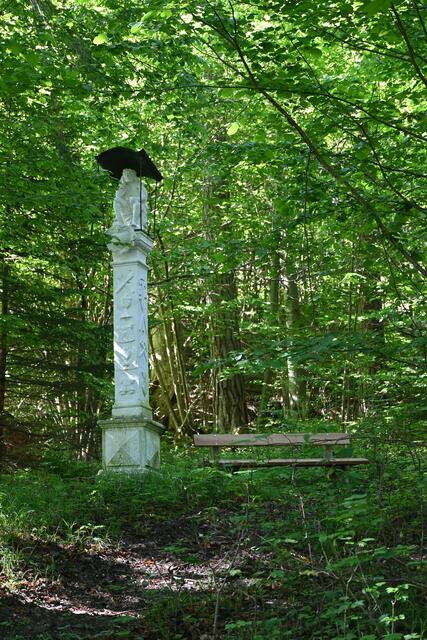 Hl. Maria Bildsäulen