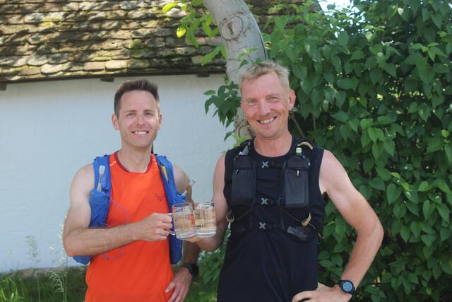 Johannes Zeller und Stefan Halbemer liefen jeweils 63 Kilometer. | Foto: arbes
