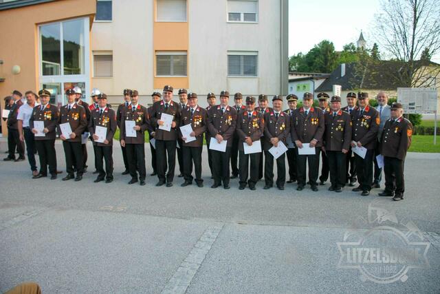 Beim Tag der Feuerwehr gab es viele Ehrungen verdienter Feuerwehrmitglieder. | Foto: Feuerwehr Litzelsdorf