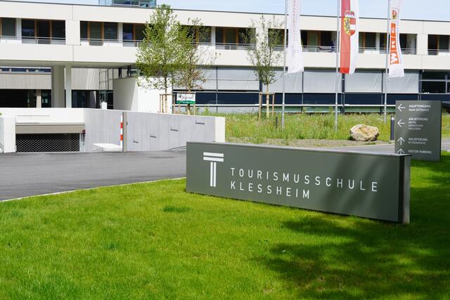 Die Tourismusschule Klessheim wurde renoviert. | Foto: Emanuel Hasenauer