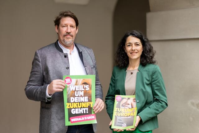 Brachen eine Lanze für das Renaturierungsgesetz und "Grüne Europapolitik": Thomas Waitz und Sandra Krautwaschl | Foto: Nikola Milatovic