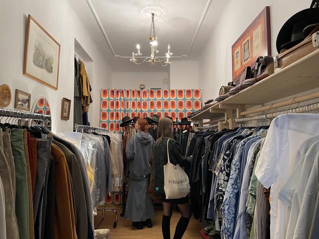 Betritt man das kleine Geschäft sticht einem eines sofort ins Auge - die Liebe zum Detail. | Foto: Karina Stuhlpfarrer