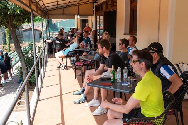 Volle Zuschauerränge – gespannt verfolgte man die Tennismatches. | Foto: Marija Gavric/Facebook